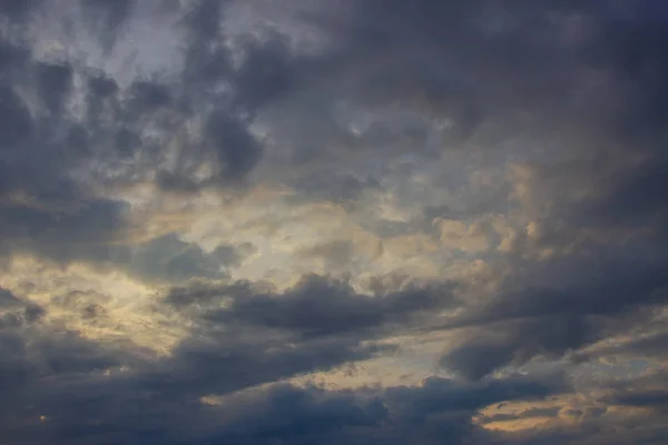 Indah foto awan di langit biru, Sekumpulan awan kecil — Stok Foto