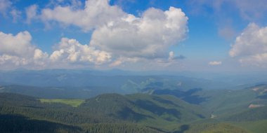 Petros'tan Hoverla'ya, Nesamovite Gölü'ne, Pop İvan Gözlemevi'ne çadırla yürüyüş