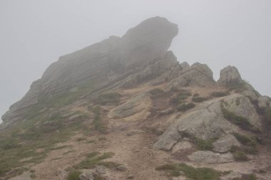 Karpatlarda Trekking, Pop Ivan Marmarassky Pop Ivan Chernogorsk Ukrayna ve Romanya arasındaki sınıra yürüyüş