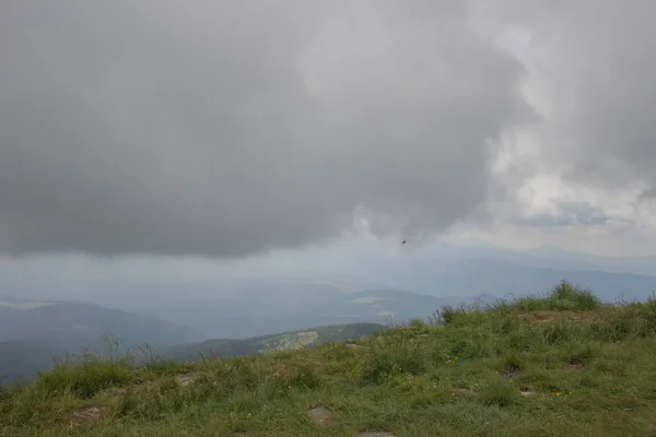 Trekking Karpaten Wandeling Naar Grens Tussen Oekraïne Roemenië Van Pop — Stockfoto