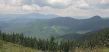 Karpatlarda Trekking, Pop Ivan Marmarassky Pop Ivan Chernogorsk Ukrayna ve Romanya arasındaki sınıra yürüyüş