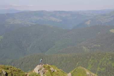 Karpatlarda Trekking, Pop Ivan Marmarassky Pop Ivan Chernogorsk Ukrayna ve Romanya arasındaki sınıra yürüyüş