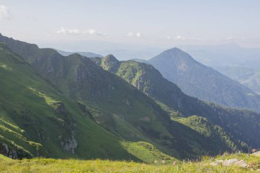 Karpatlarda Trekking, Pop Ivan Marmarassky Pop Ivan Chernogorsk Ukrayna ve Romanya arasındaki sınıra yürüyüş