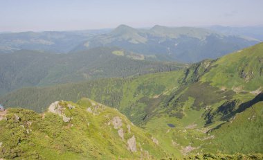 Karpatlarda Trekking, Pop Ivan Marmarassky Pop Ivan Chernogorsk Ukrayna ve Romanya arasındaki sınıra yürüyüş