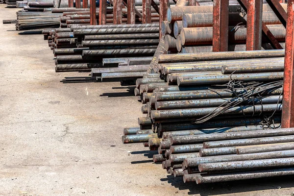 Metal Rolling Tube Stacked Storage Sale Loading Stock Open Air — Stock Photo, Image