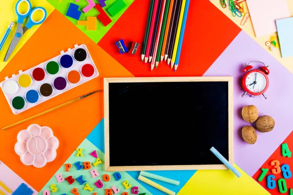 Preparazione Scuola Formazione Dei Bambini Nella Scuola Primaria Sfondo Scolastico — Foto Stock