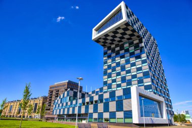 Rotterdam, Hollanda, 14 Mayıs 2017: Europe seyahat kavramları. Hollanda'nın Rotterdam, Rotterdam Maniport Üniversitesi binasının benzersiz özgün tasarım