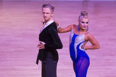 Dans çift Gençlik Latin Amerika programı Wdsf Baltık Grand Prix-2108 Şampiyonası üzerinde gerçekleştirir.