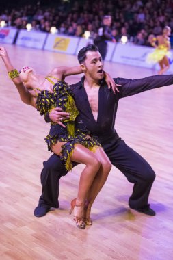 Dans çift Gençlik Latin Amerika programı Wdsf Baltık Grand Prix-2108 Şampiyonası üzerinde gerçekleştirir.