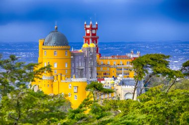 Dünya Mirası seyahat destinasyonları. Eski Pena Sarayı Kral 