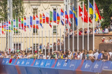 Minsk,Beyaz Rusya-22 Haziran,2019. Ii Avrupa Oyunları'nda Kadınlar Peloton Yol Yarışı Seyircisi, 22 Haziran 2019, Beyaz Rusya Cumhuriyeti.