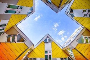 Rotterdam City Piet Blom tarafından tasarlanan Kübik Evler