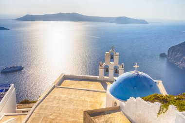 Yunanistan Adaları Arasında Yüzen Thira Düzenli Feribot