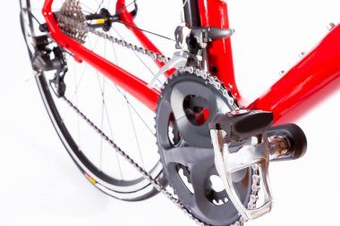 Bisiklet fikirleri. Crankset ve Rear Cassette ve New Chain. White 'a karşı. Yatay Shoor