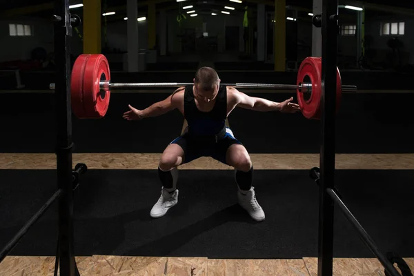 Healthy Powerlifter Man Working Out Legs Barbell Gym Squat Exercise — Stock Photo, Image