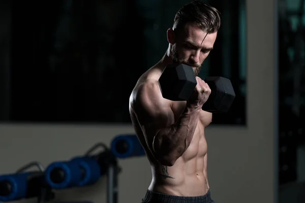 Athlète Travaillant Biceps Dans Une Salle Gym Boucles Concentration Haltère — Photo