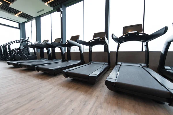Modern Gym Room Fitness Center Equipment Machines — Stock Photo, Image