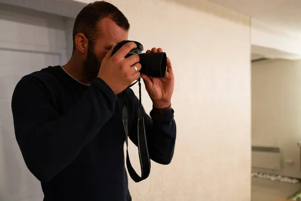 Happy Young Man Photographing Camera Indoors Digital Photographer Professional Photographer — Stock Photo, Image