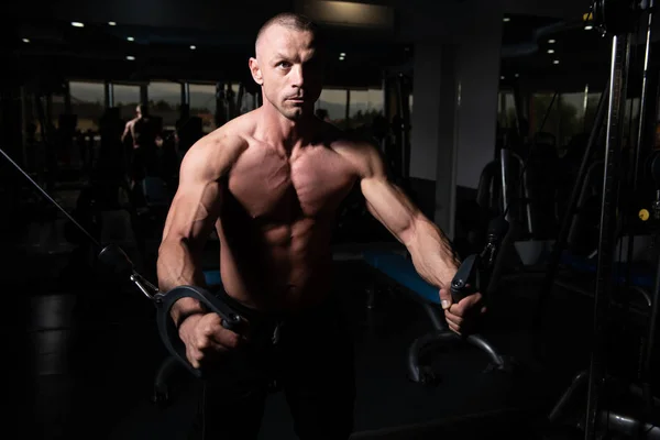 Handsome Muscular Fitness Bodybuilder Doing Heavy Weight Exercise Chest Machine — Stock Photo, Image