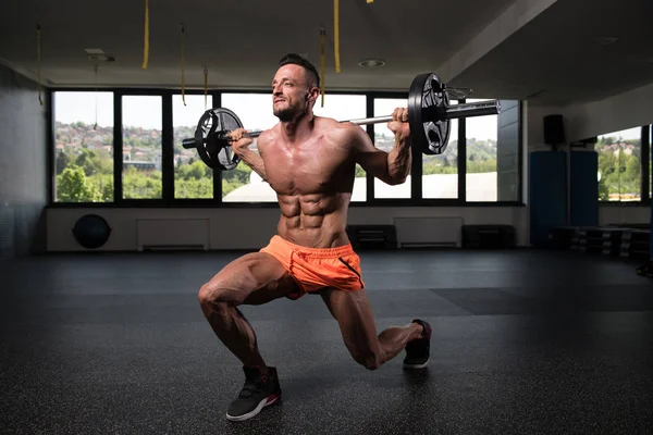 Hombre Fuerte Gimnasio Ejercicio Piernas Con Barra Muscular Atlético Culturista —  Fotos de Stock