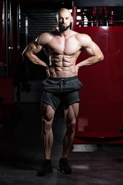 Portrait Of A Fitness Muscular Man — Stock Photo, Image