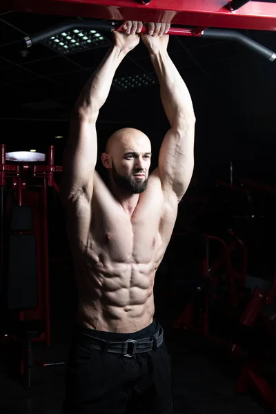 Handsome Man Flexing Muscles — Stock Photo, Image