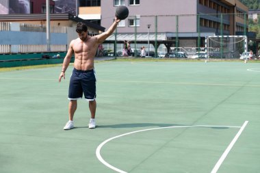 Basketbolcu yaklaşık Dunk Slam