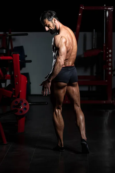 Physically Mature Man Showing His Well Trained Back — Stock Photo, Image