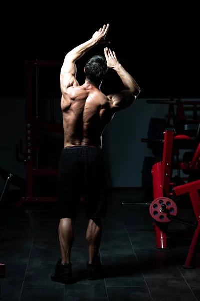 Physically Mature Man Showing His Well Trained Back — Stock Photo, Image