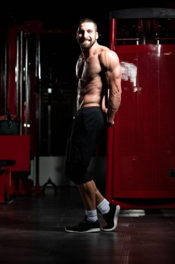 kasların esneme vücut geliştirmeci