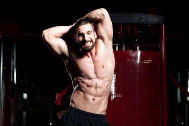 Sağlıklı bir insan altı paketi ile