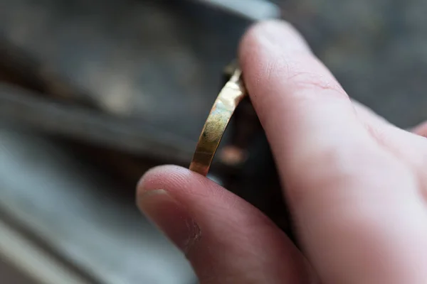 Goldsmith Working On A Unfinished Ring — Stock Photo, Image