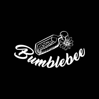 Bumblebee beyaz yazı ile Kepçe ve siyah arka plan üzerine çiçek.