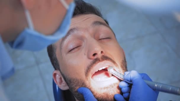 Вибірковий Фокус Стоматолога Який Працює Болем Клініці — стокове відео