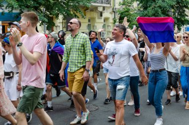 Kiev, Ukrayna - 23 Haziran 2019. Eşitlik Yürüyüşü. Lgbt yürüyüşü Kiev. Gay geçit töreni