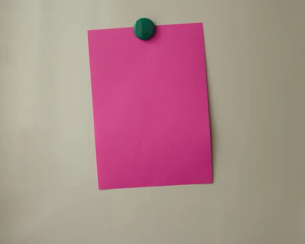 Pink blank note with green magnet