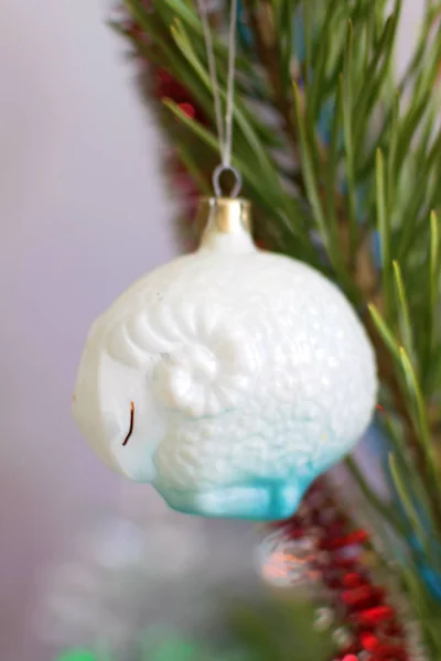 Vintage Noel ağacı oyuncak cam closeup koyun