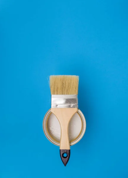 Huisreparaties Muren Schilderen Meubels Verf Borstel Een Open Pot Met — Stockfoto