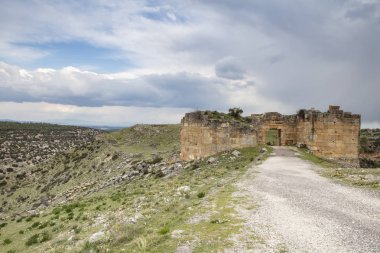 Blaundos antik şehir sulumenli, Usak, Türkiye 