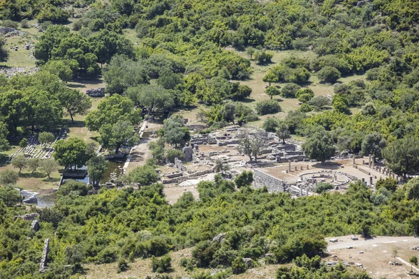 Kaunos antik kenti, Dalyan Vadisi, Türkiye. Kaunos (Latince: Caunus) Antik Karya ve Anadolu 'da, modern Dalyan kentinin birkaç km batısında, Mula Eyaleti, Türkiye.