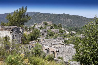 Terk edilmiş Yunan köyü Kayaköy, Fethiye, Türkiye. Hayalet Şehir Kayaköy.