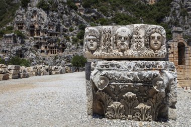 Arkeolojik kalıntıları Likya kaya mezarları Myra, Türkiye'de kesme