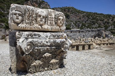 Arkeolojik kalıntıları Likya kaya mezarları Myra, Türkiye'de kesme