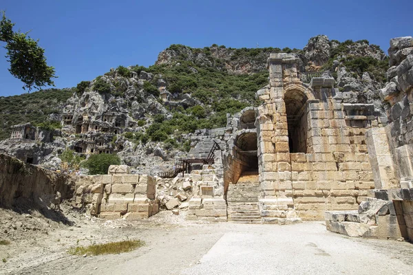 Restes Archéologiques Des Tombes Taillées Dans Roche Lycienne Myra Turquie — Photo