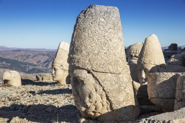 Türkiye'de Nemrut Dağı.