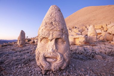 Türkiye'de Nemrut Dağı.