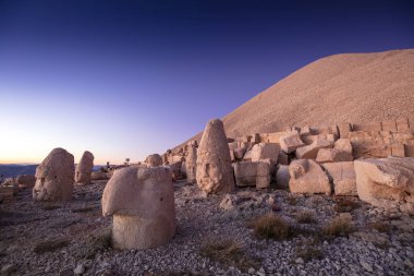 Türkiye'de Nemrut Dağı.