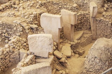 Göbeklitepe, Sanliurfa / Türkiye. Göbekli Tepe, Şanlıurfa, Türkiye 'de bir arkeoloji alanıdır.