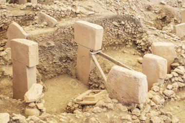 Göbeklitepe, Sanliurfa / Türkiye. Göbekli Tepe, Şanlıurfa, Türkiye 'de bir arkeoloji alanıdır.