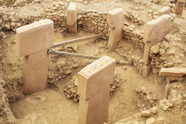 Göbeklitepe, Sanliurfa / Türkiye. Göbekli Tepe, Şanlıurfa, Türkiye 'de bir arkeoloji alanıdır.